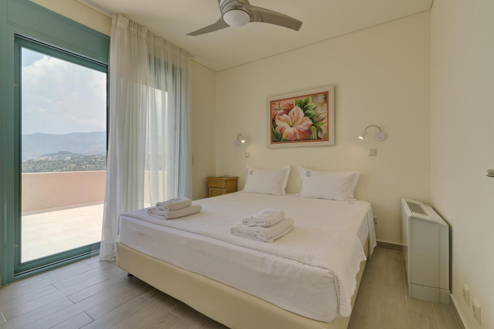 Ouzo Panoramic Houses 1, With Private Pool 플로마리언 외부 사진